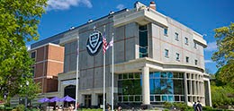 照片:斯克兰顿大学 Weinberg 纪念图书馆(外部)